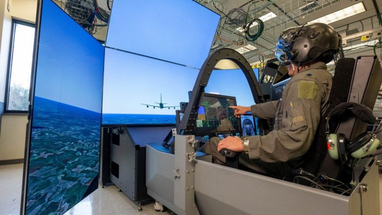 Advancing F-35 Pilot Training